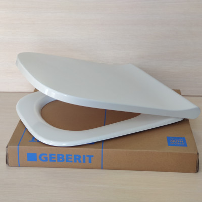 Сидение с крышкой для унитаза GEBERIT Smyle Square soft close 500.687.01.1